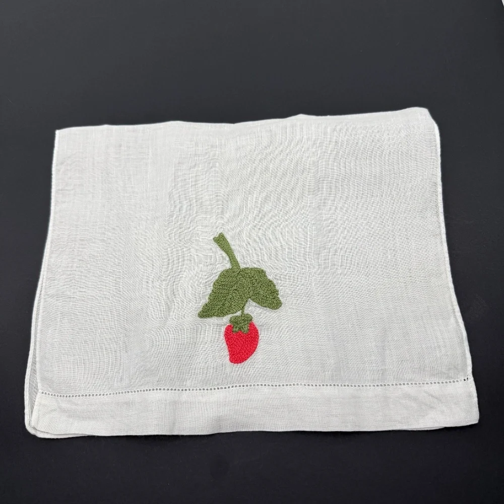 Vintage,Unused White Madeira Linen , Embroidered Berry Finger Tip Guest Towel